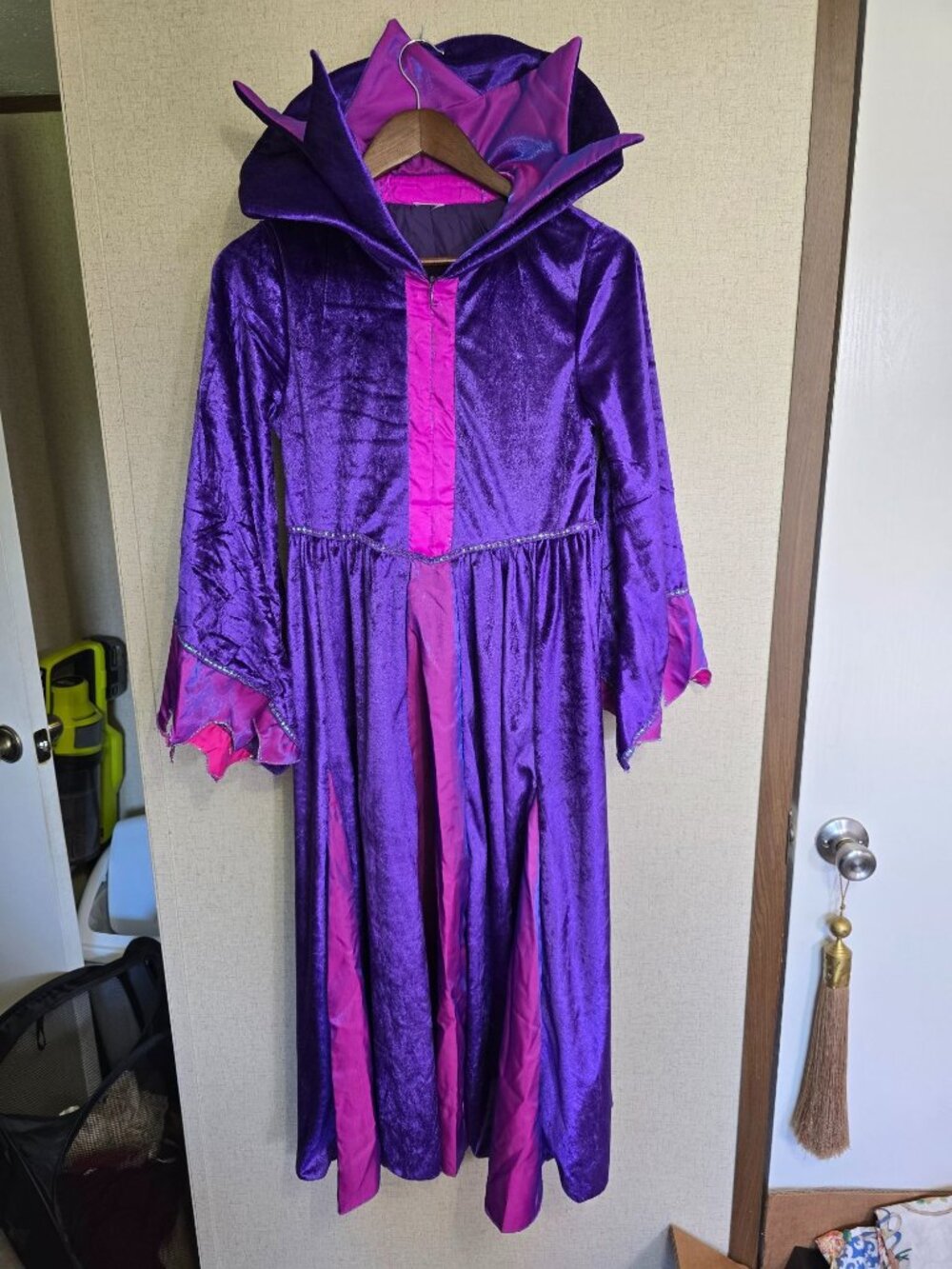 Purple & Pink Womens Small Velour Hooded Costume Cloak Dress